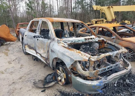 2018 Ram 1500 Tradesman 4X2 5'7 Box из США, поврежденный, VIN 1C6RR6KG2JS150067